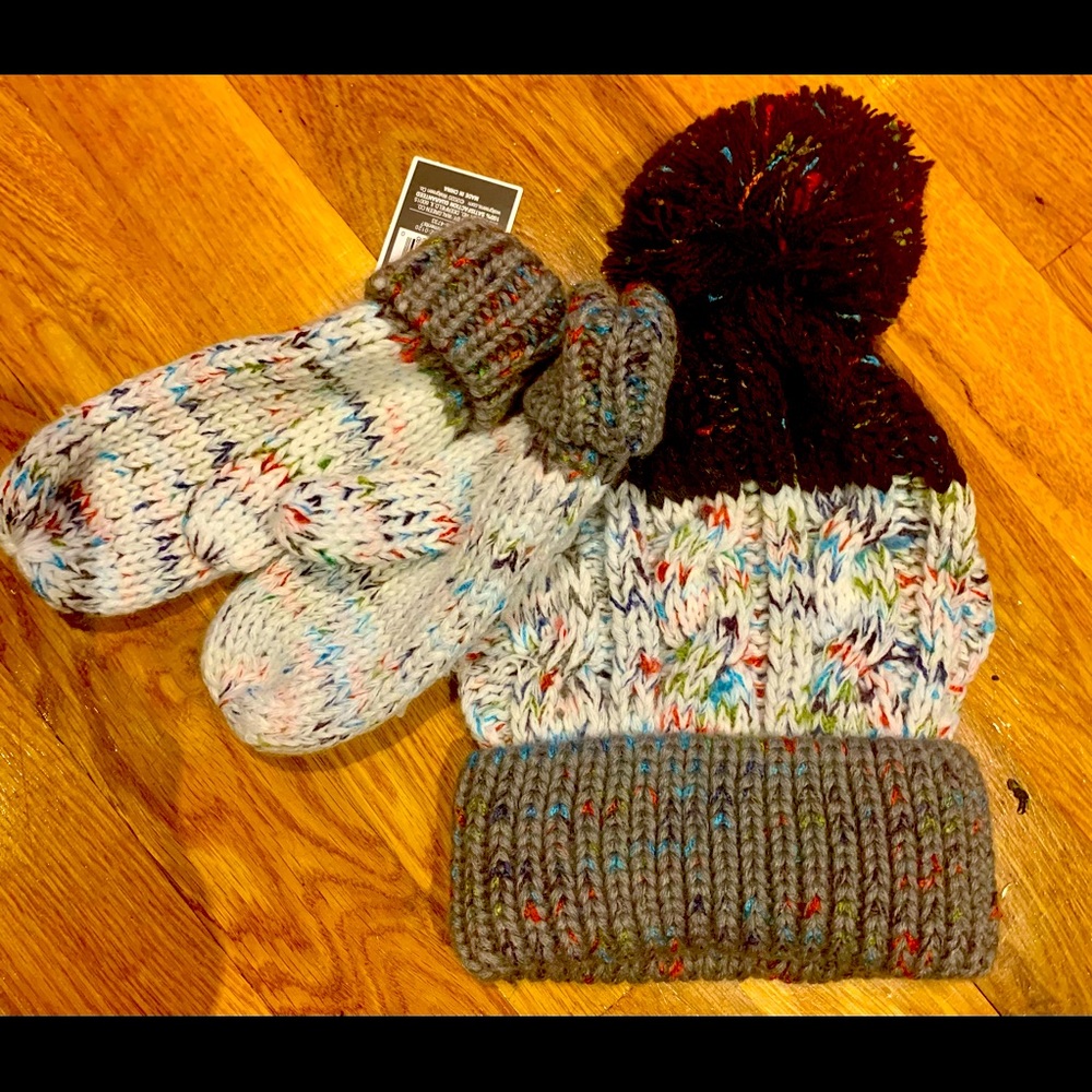 Brand New West Loop Kids Mitten & Hat Set